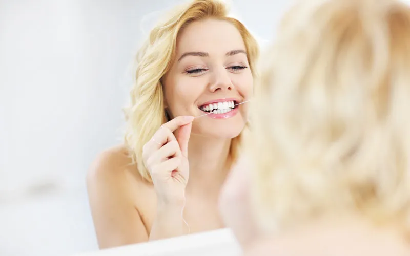 /img/26806-smile-makeover.webp