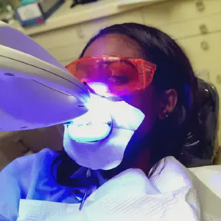 /img/26878-alternative-teeth-whitening.webp