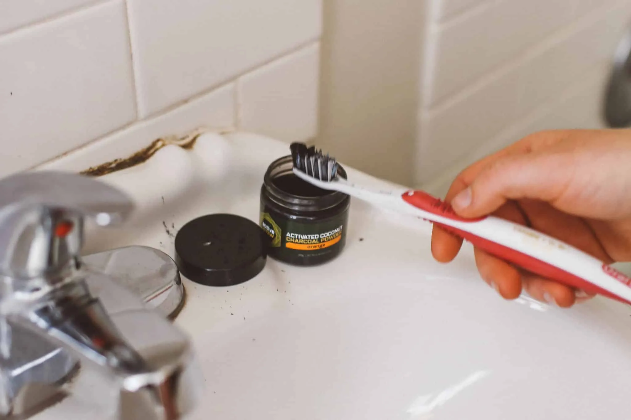 26980 charcoal teeth whitening