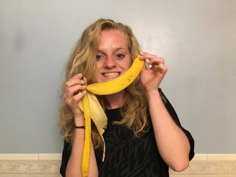 27049 banana peel teeth whitening 6