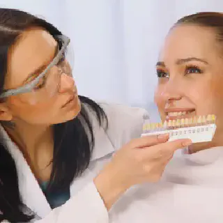 /img/27056-alternative-teeth-whitening.webp